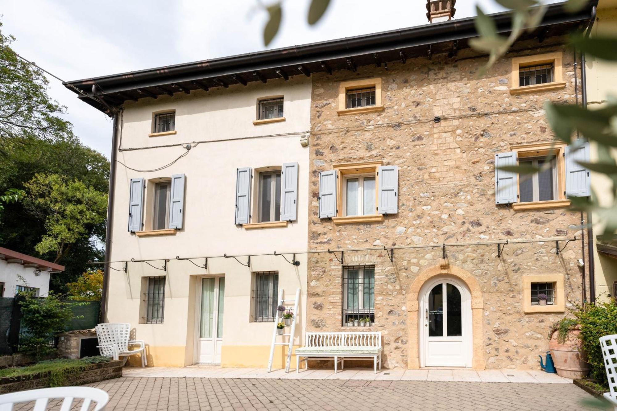 Casal Del Pigno Bed and Breakfast Peschiera del Garda Exteriör bild